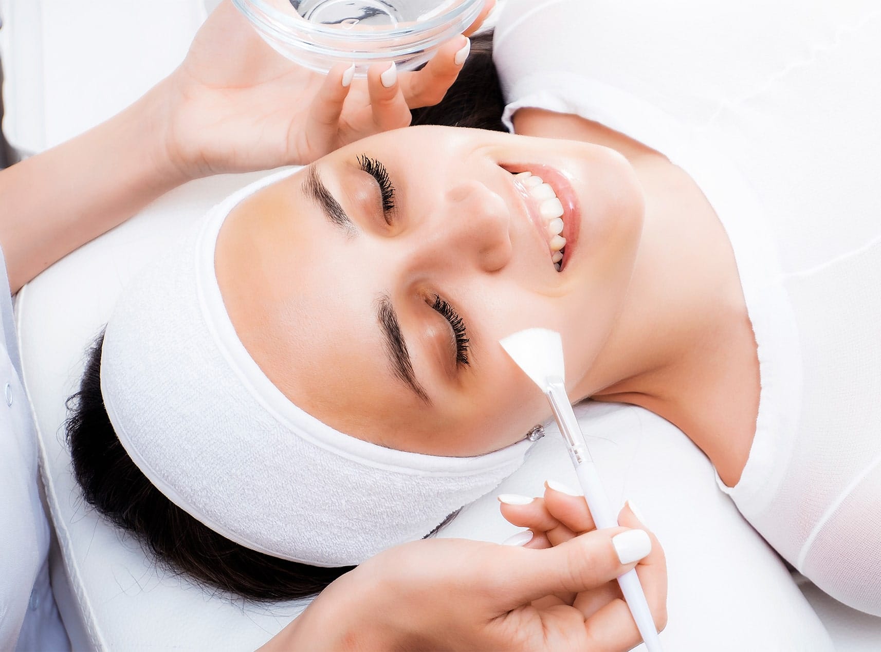 Peeling profond - nettoyer la peau : tarifs | Clinique du Dr Raspaldo | Genève